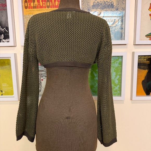 Olive Green Mesh Crochet Knit Cropped Butterfly Sweater - Picture 2 of 8